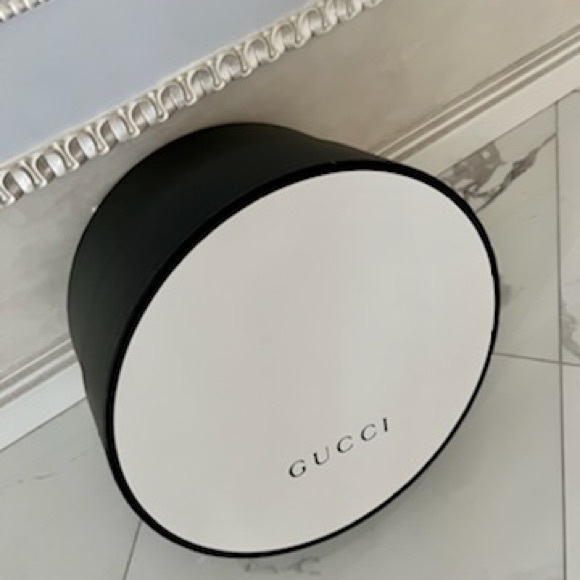LIMITED EDITION GUCCI HAT - Picture 7 of 7